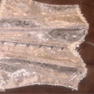 SHEIN Cream Patterned Corset with lace Fabric